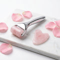 RoseQuartz Glow™ — Set Rodillo Facial Cuarzo Rosa + Gua Sha